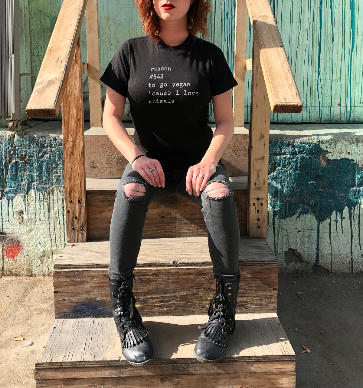 Reason to go vegan #542 T-shirt cause I love animals!
