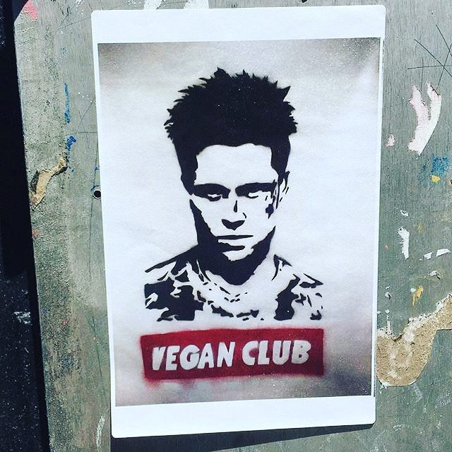 2 Vegan Club Stickers featuring Brad Pitt Autographed l3f0u 5.5" x 8.5"